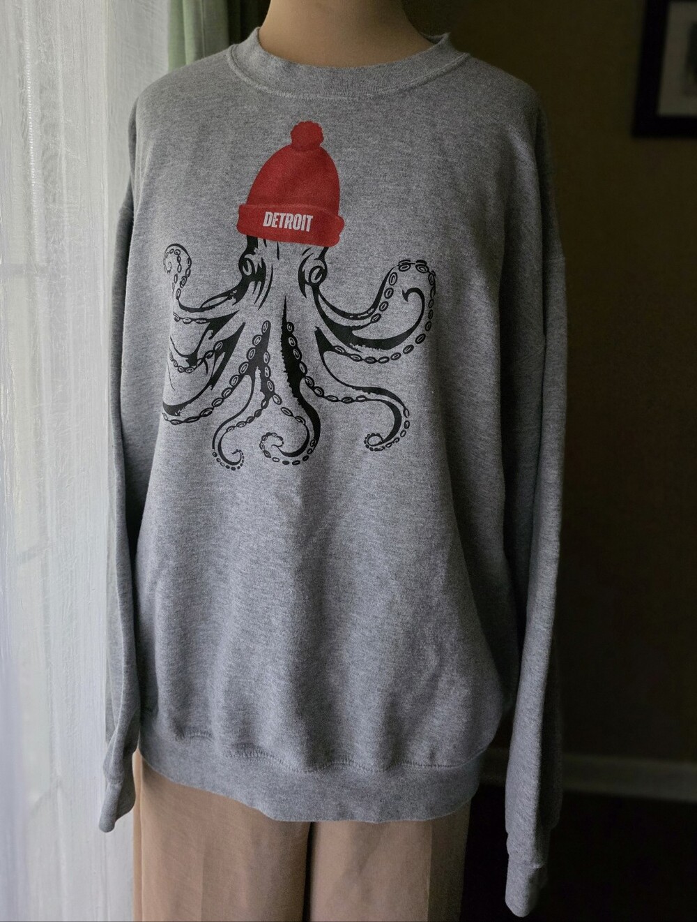 Gildan Detroit Red Wings Al Octopus Crewneck Sweatshirt Gray Unisex Large L NHL